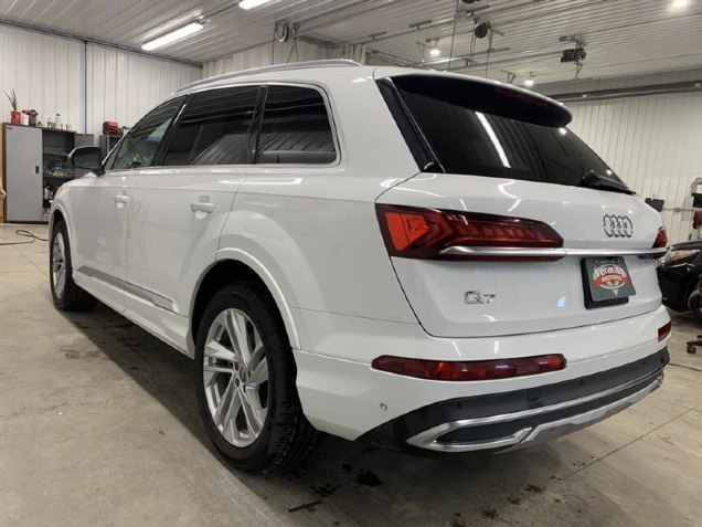 2020 Audi Q7 55 Premium Plus