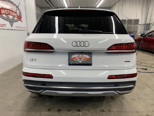 2020 Audi Q7 55 Premium Plus