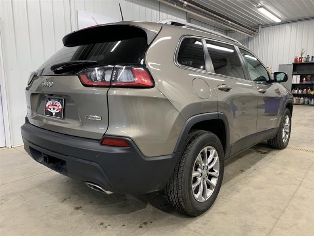 2021 Jeep Cherokee Latitude Lux