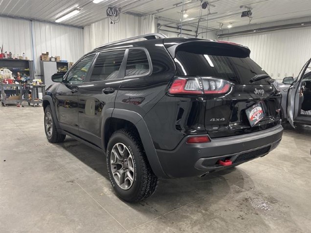 2021 Jeep Cherokee Trailhawk