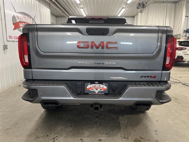 2022 GMC Sierra 1500 Limited AT4