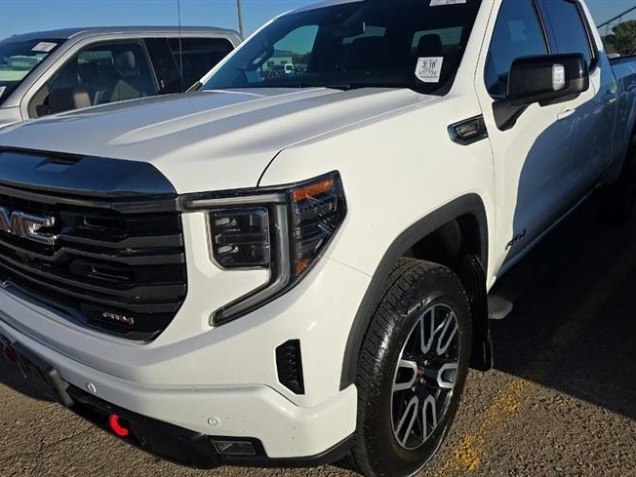 2022 GMC Sierra 1500 AT4