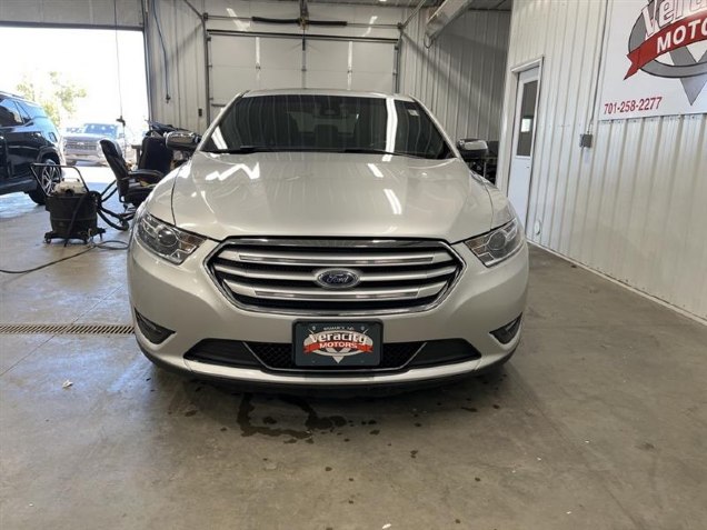 2018 Ford Taurus Limited