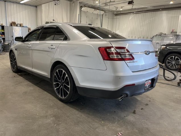 2018 Ford Taurus Limited