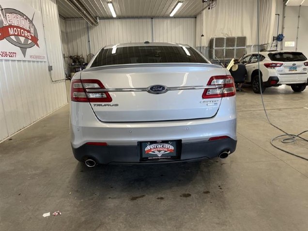 2018 Ford Taurus Limited